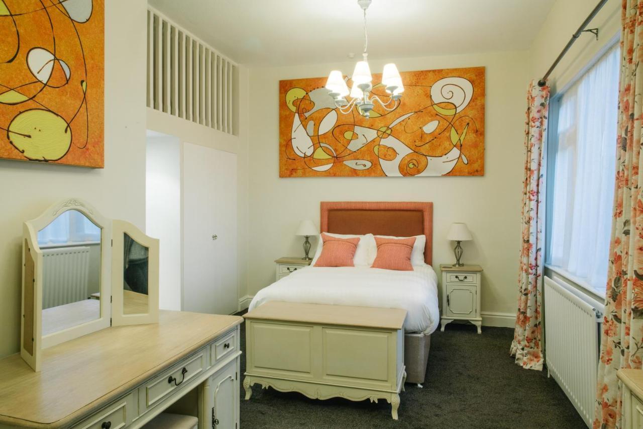 The Old Fourpenny Hotel 3* Warwick (Warwickshire)